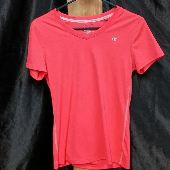 Champion Women's Red Short Sleeve Tee - Picture 2 of 5